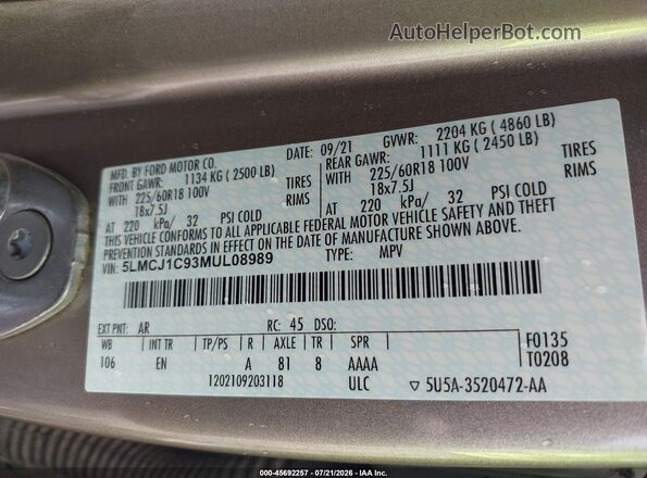 5LMCJ1C93MUL08989 2021 LINCOLN CORSAIR Gold Vista del compartimento del motor