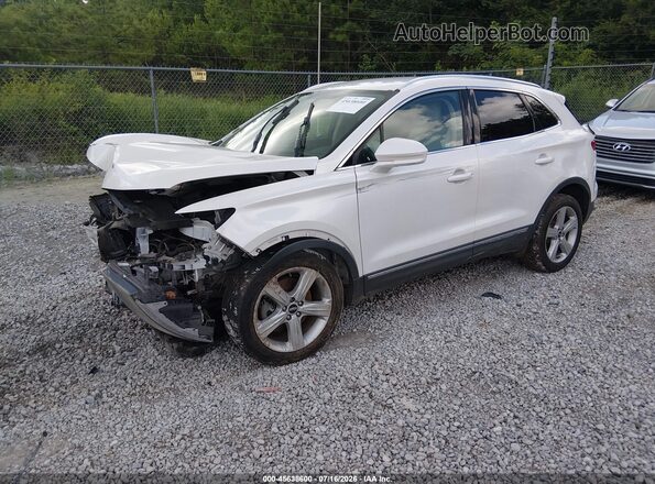 5LMCJ1C94HUL40467 2017 LINCOLN MKC White Front left
