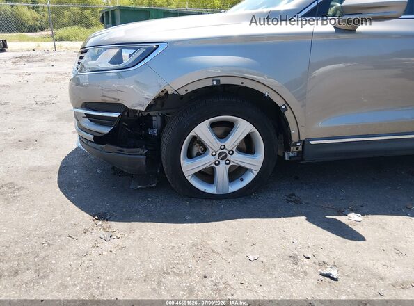 5LMCJ1C94HUL52084 2017 LINCOLN MKC Beige Вид спереду