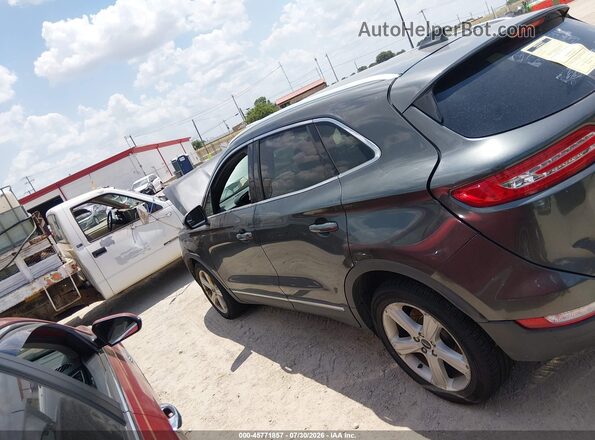 5LMCJ1C96HUL61773 2017 LINCOLN MKC Gray 360 interior view