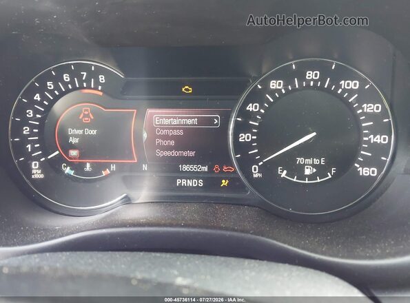 5LMCJ1C96HUL70358 2017 LINCOLN MKC Beige Vista de los asientos traseros