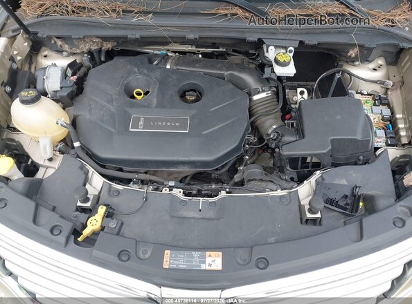 5LMCJ1C96HUL70358 2017 LINCOLN MKC Beige Vista trasera