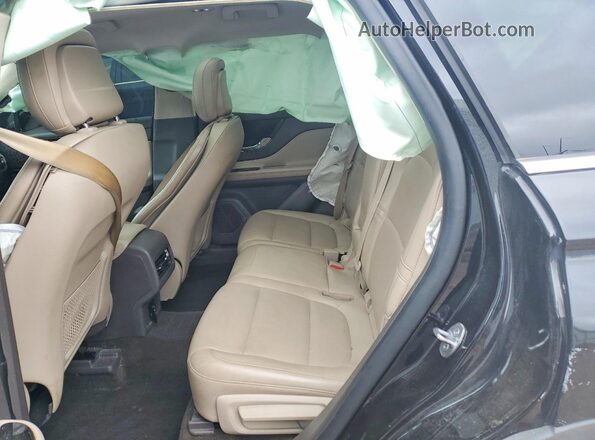 5LMCJ1C97LUL16561 2020 LINCOLN CORSAIR Black Rear interior view