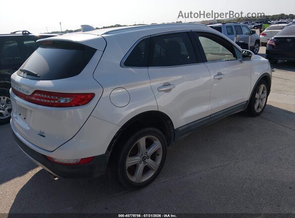 5LMCJ1C98GUJ15922 2016 LINCOLN MKC White Rear right