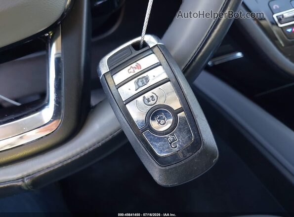 5LMCJ1C98LUL16228 2020 LINCOLN CORSAIR Gray Dashboard view