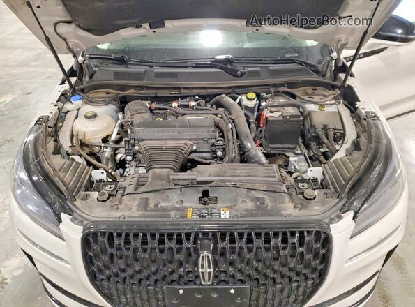5LMCJ1CA9PUL11796 2023 LINCOLN CORSAIR Silver Engine compartment view