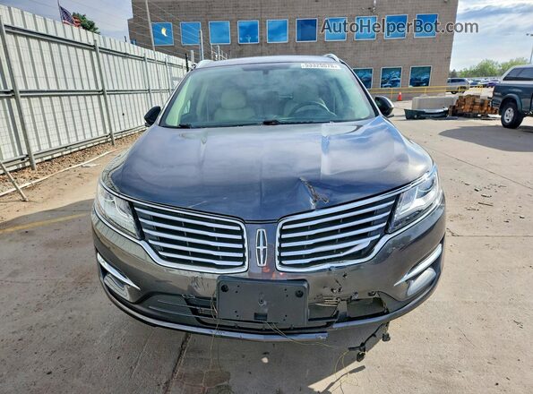 5LMCJ1D90JUL15098 2018 LINCOLN MKC Gray Front view