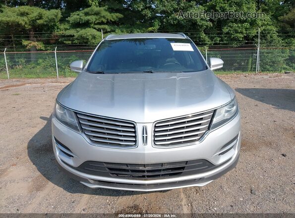 5LMCJ1D97GUJ21693 2016 LINCOLN MKC Silver Front view