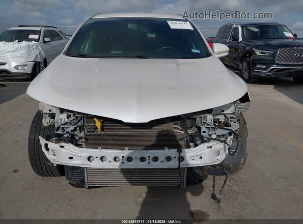 5LMCJ1D98HUL32483 2017 LINCOLN MKC Белый Вид спереди