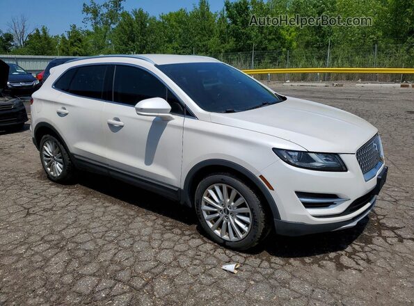 5LMCJ1D98KUL15593 2019 LINCOLN MKC White Delantero derecho