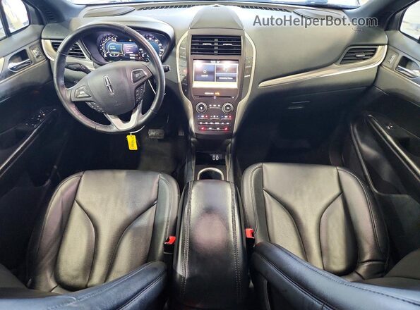 5LMCJ1D99HUL32332 2017 LINCOLN MKC Серебряный Вид панели приборов