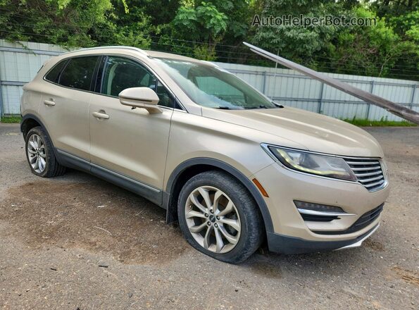 5LMCJ2C91HUL12499 2017 LINCOLN MKC Желто-коричневый Передняя правая четверть