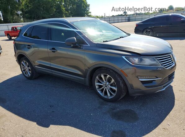 5LMCJ2C91HUL49679 2017 LINCOLN MKC Gray Передня права чверть