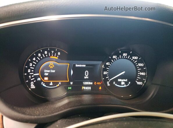 5LMCJ2C93HUL08518 2017 LINCOLN MKC Черный Вид щитка приборов