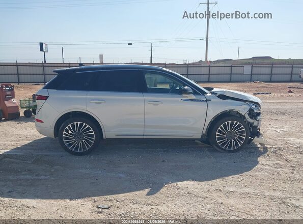 5LMCJ2C94LUL02574 2020 LINCOLN CORSAIR White Вид щитка приладів