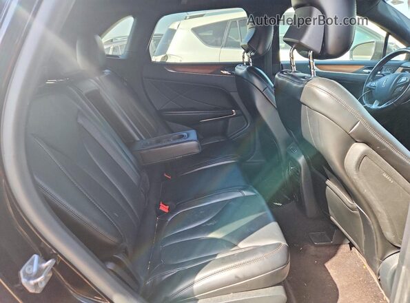 5LMCJ2C95HUL45800 2017 LINCOLN MKC Black Հետևի նստատեղերի տեսք