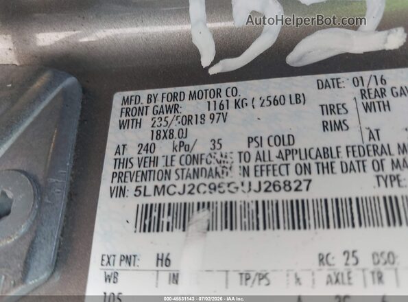 5LMCJ2C96GUJ26827 2016 LINCOLN MKC Gray Engine compartment view