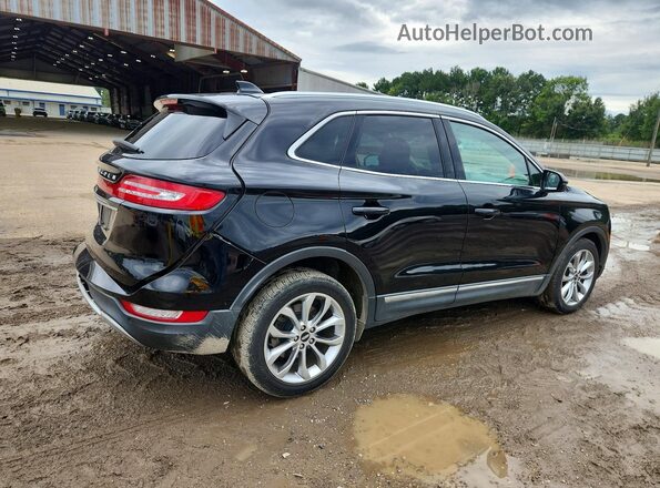 5LMCJ2C97KUL25376 2019 LINCOLN MKC Black Tył prawy