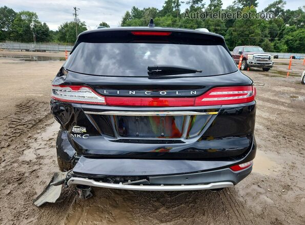 5LMCJ2C97KUL25376 2019 LINCOLN MKC Black Widok z tyłu