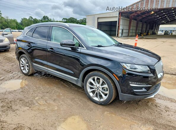 5LMCJ2C97KUL25376 2019 LINCOLN MKC Black Przód prawy
