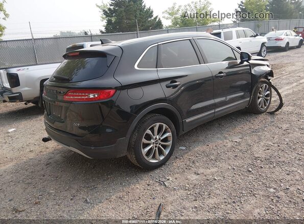 5LMCJ2C98HUL35682 2017 LINCOLN MKC Black Rear right