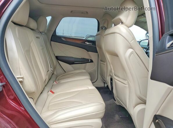 5LMCJ2C99HUL39661 2017 LINCOLN MKC Темно-бордовый Вид задней части салона