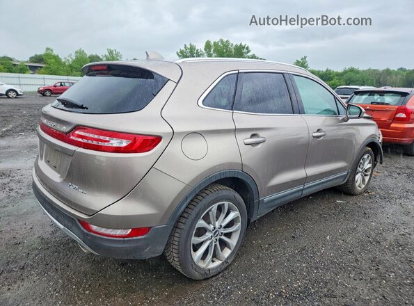 5LMCJ2D90JUL29881 2018 LINCOLN MKC Золотой Задняя правая четверть