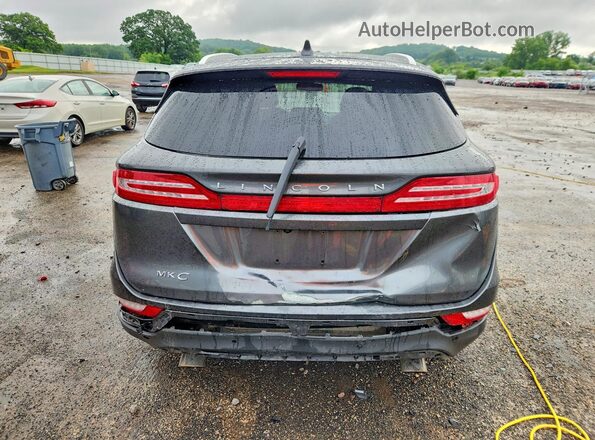 5LMCJ2D96HUL67853 2017 LINCOLN MKC Gray Rear view