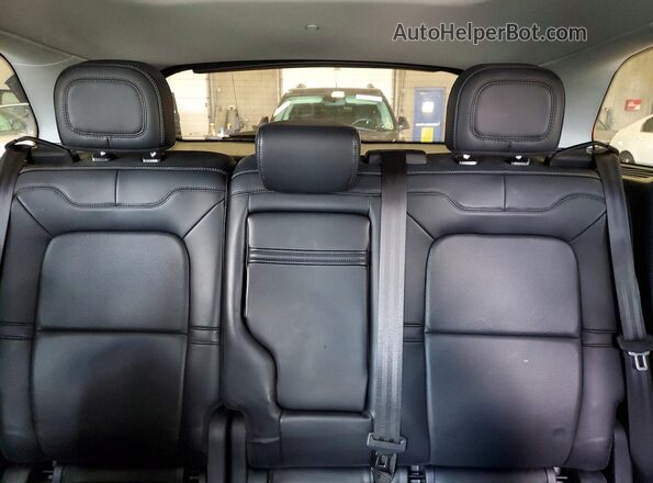 5LMCJ2D96MUL13043 2021 LINCOLN CORSAIR Black Rear seats view