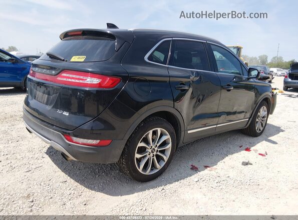 5LMCJ2D97GUJ10909 2016 LINCOLN MKC Black Հետևի աջ