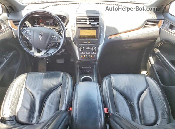 5LMCJ2D97KUL34089 2019 LINCOLN MKC Burgundy Widok deski rozdzielczej