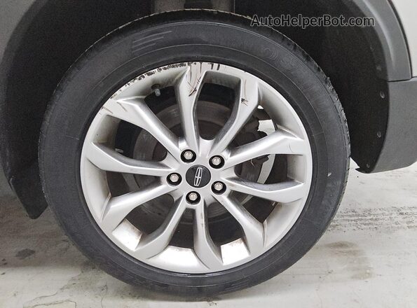 5LMCJ2D97KUL44296 2019 LINCOLN MKC Silver 