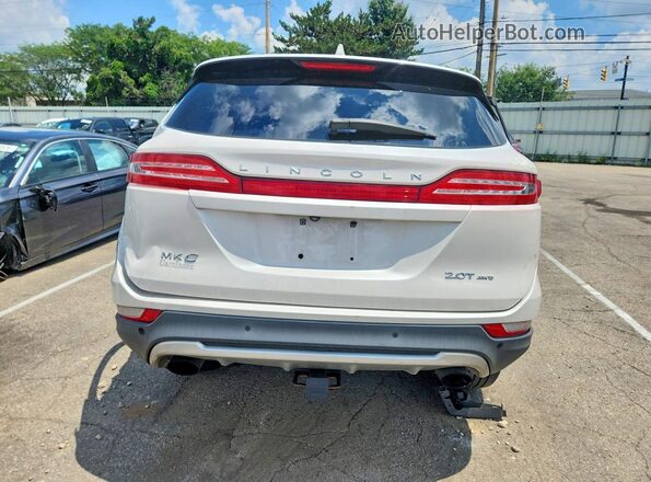 5LMCJ2D98HUL32389 2017 LINCOLN MKC Белый Вид сзади