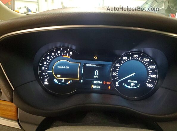 5LMCJ2D98JUL01200 2018 LINCOLN MKC Red Vista del cuadro de instrumentos