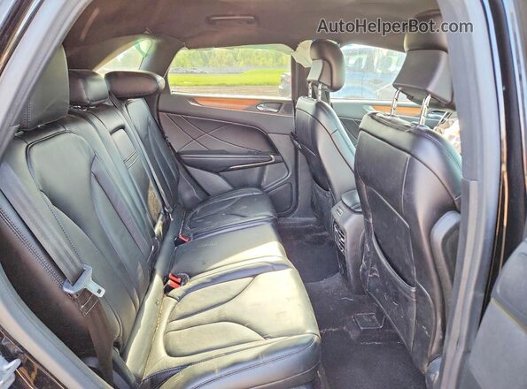 5LMCJ2D99HUL16184 2017 LINCOLN MKC Черный Вид задних сидений