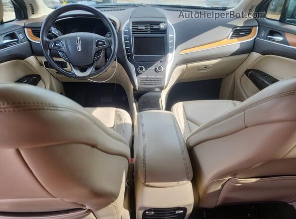 5LMCJ2D99KUL45871 2019 LINCOLN MKC Black Вид панелі приладів