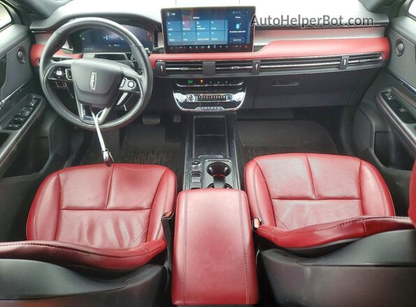 5LMCJ2DA0PUL04613 2023 LINCOLN CORSAIR Maroon Dashboard view