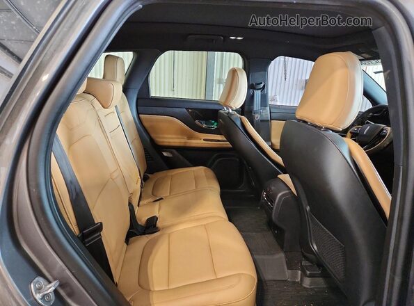 5LMCJ2DH4MUL11945 2021 LINCOLN CORSAIR Gray უკანა სალონის ხედი