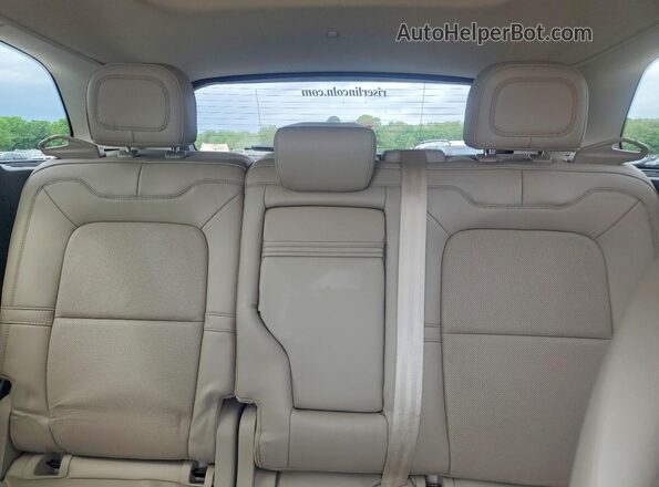 5LMCJ2DH9NUL23798 2022 LINCOLN CORSAIR White Вид задніх сидінь