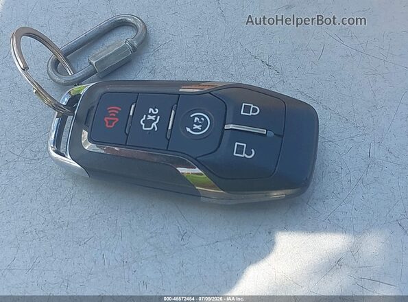 5LMCJ3C91GUJ10976 2016 LINCOLN MKC Red წინა პანელის ხედი