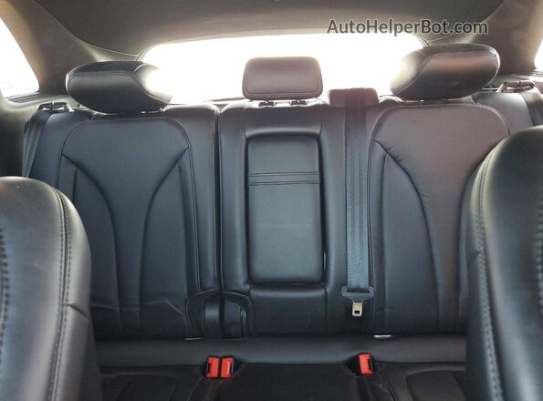 5LMCJ3C92HUL22402 2017 LINCOLN MKC Beige Вид задніх сидінь