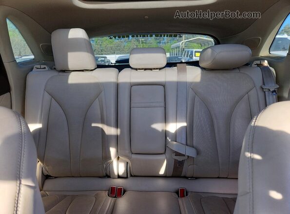 5LMCJ3C96GUJ28664 2016 LINCOLN MKC Red Հետևի նստատեղերի տեսք