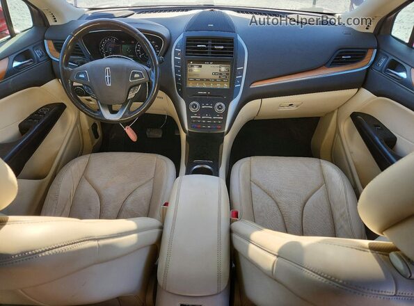 5LMCJ3C96GUJ28664 2016 LINCOLN MKC Red Առջևի վահանակի տեսք