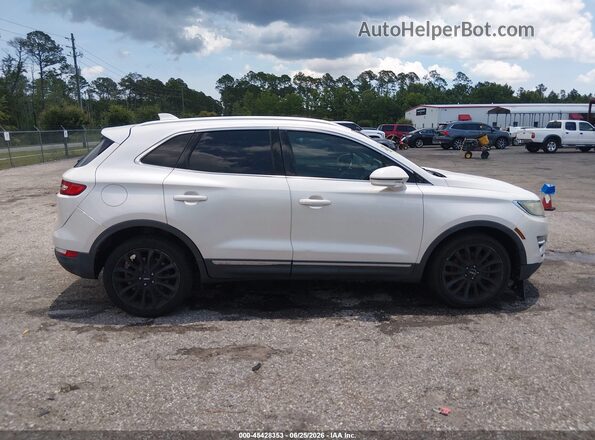 5LMCJ3C98HUL21139 2017 LINCOLN MKC Белый Вид задней части салона