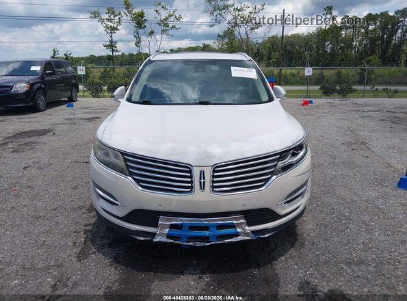 5LMCJ3C98HUL21139 2017 LINCOLN MKC Белый Вид щитка приборов
