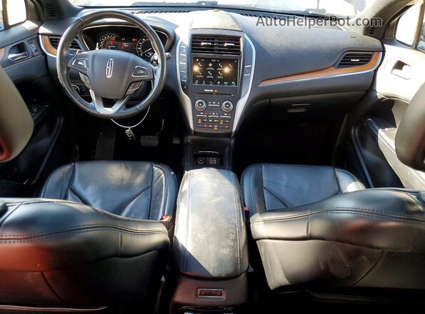 5LMCJ3D90GUJ24091 2016 LINCOLN MKC Синий Вид панели приборов