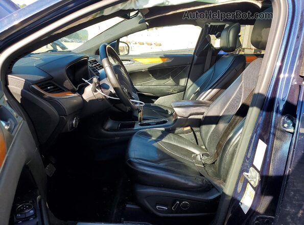 5LMCJ3D90GUJ24091 2016 LINCOLN MKC Синий Вид салона спереди
