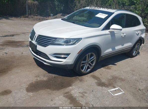 5LMCJ3D91GUJ20678 2016 LINCOLN MKC Белый Передняя левая четверть