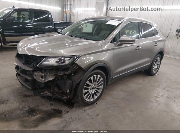 5LMCJ3D93HUL53964 2017 LINCOLN MKC Серый Передняя левая четверть