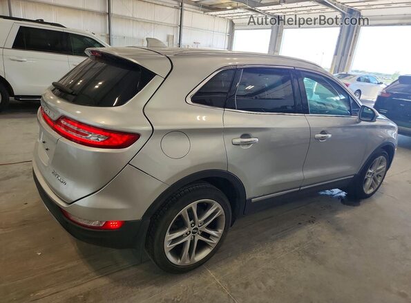 5LMCJ3D93KUL22446 2019 LINCOLN MKC Silver Rear right